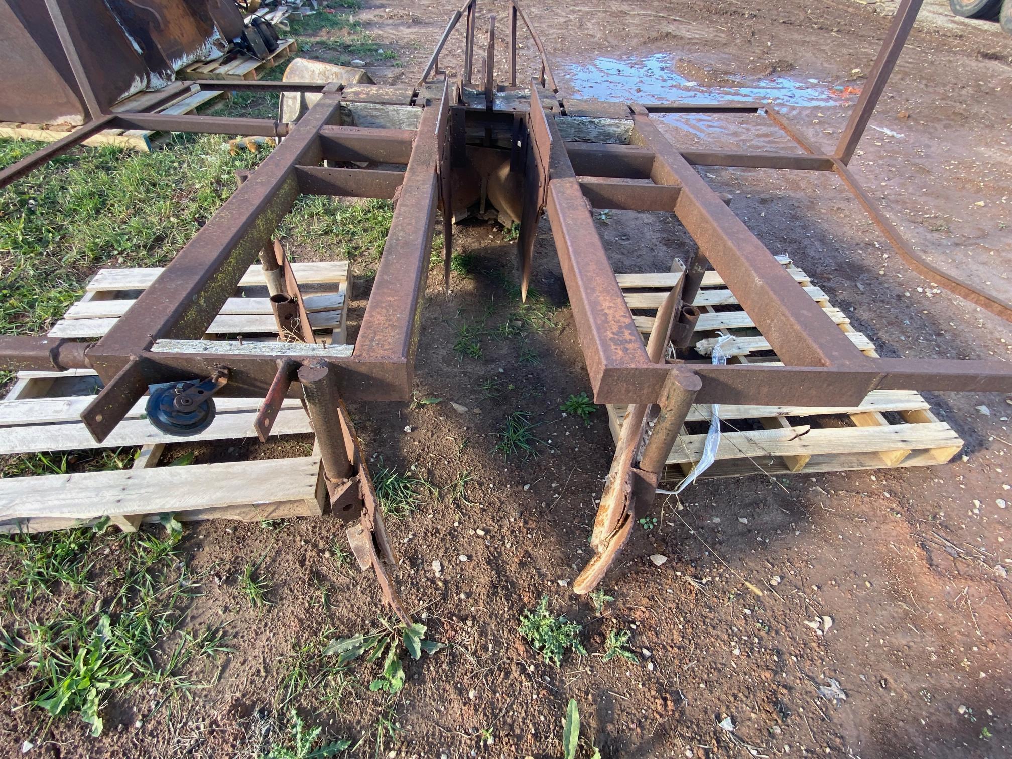 2000 CUSTOM Tree Planter - Image 3